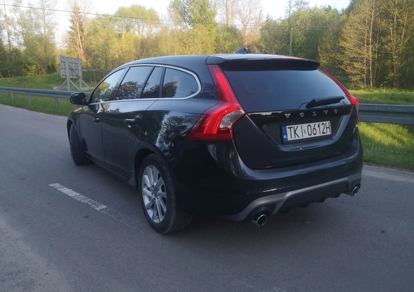 Volvo V60 cena 49500 przebieg: 254000, rok produkcji 2013 z Radymno małe 191